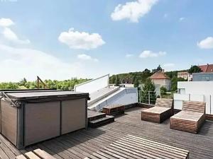 Pronájem bytu 3+kk, Praha, U Dívčích hradů, 123 m2