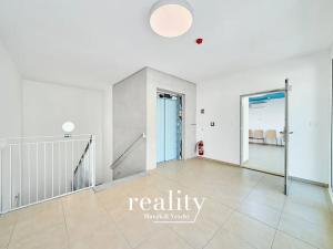 Pronájem ordinace, Znojmo, Jarošova, 36 m2