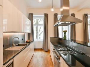 Pronájem bytu 3+1, Praha - Vinohrady, Mánesova, 118 m2