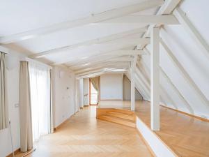 Pronájem bytu 5+1, Praha - Malá Strana, Újezd, 286 m2