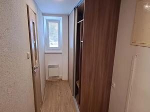 Prodej bytu 2+1, Meziměstí, Tovární, 66 m2