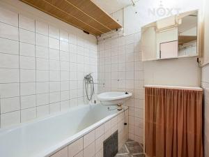 Prodej bytu 3+1, Pardubice, Valčíkova, 70 m2