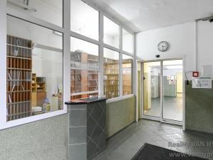 Prodej garážového stání, Praha - Krč, Štúrova, 14 m2