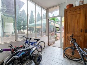 Prodej vícegeneračního domu, Ostopovice, U Kaple, 450 m2