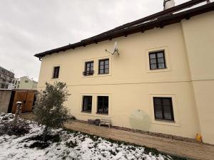 Pronájem bytu 2+kk, Mladá Boleslav, Na Karmeli, 53 m2