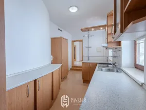 Prodej bytu 2+1, Olomouc, tř. Svornosti, 57 m2