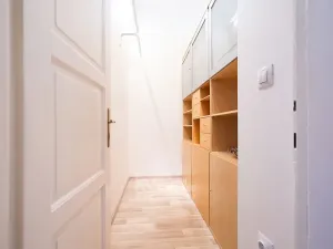 Pronájem bytu 2+kk, Praha - Žižkov, Jičínská, 66 m2