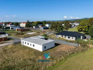 Prodej rodinného domu, Dubí, V Aleji, 206 m2