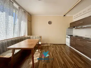 Prodej bytu 1+1, Krupka, Karla Čapka, 36 m2