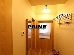 Pronájem bytu 3+kk, Praha - Vinohrady, Na Kozačce, 60 m2