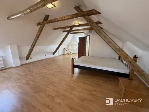 Pronájem rodinného domu, Orel, 191 m2