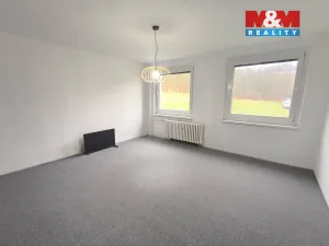 Pronájem bytu 1+kk, Ústí nad Labem - Krásné Březno, Žežická, 30 m2
