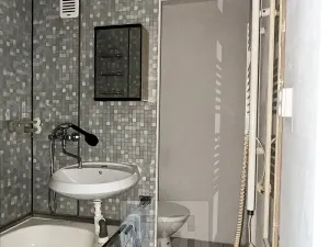 Pronájem bytu 2+kk, Karlovy Vary, 38 m2