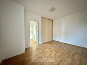 Pronájem bytu 2+kk, Brno, Podbělová, 47 m2