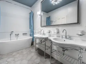 Prodej bytu 3+kk, Karlovy Vary, Vřídelní, 238 m2