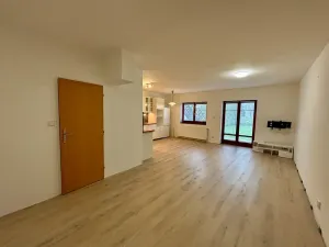 Prodej bytu 4+kk, Jesenice, Za Rybníkem, 104 m2