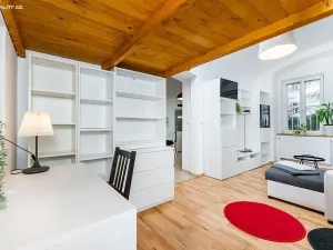 Prodej bytu 2+kk, Praha - Smíchov, Grafická, 49 m2