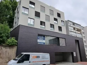 Prodej - jiné, Praha - Smíchov, Holečkova, 4 m2