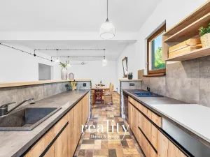 Prodej ubytování, Perná, 205 m2