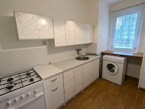 Pronájem bytu 1+1, Chomutov, Blatenská, 35 m2