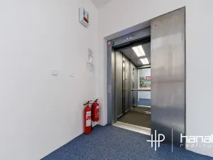 Pronájem kanceláře, Olomouc, Karolíny Světlé, 50 m2