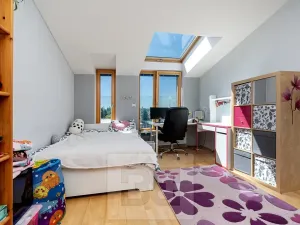 Prodej bytu 4+kk, Průhonice, Uhříněveská, 135 m2