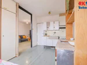 Pronájem bytu 3+1, Praha - Kobylisy, Šiškova, 68 m2