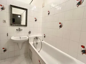 Pronájem bytu 3+kk, Praha - Vinohrady, Velehradská, 94 m2
