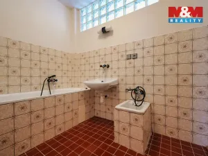 Prodej rodinného domu, Otinoves, 183 m2