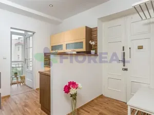 Pronájem bytu 2+1, Praha - Vinohrady, Korunní, 70 m2