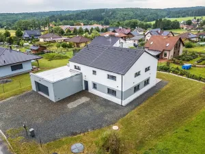 Prodej rodinného domu, Kornatice, 270 m2