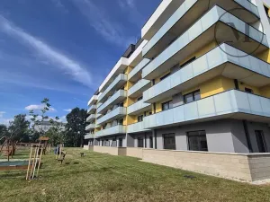 Pronájem bytu 2+kk, České Budějovice, Branišovská, 67 m2