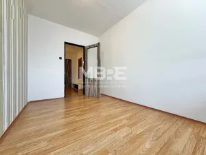 Pronájem bytu 2+kk, Žatec, Dr. Václava Kůrky, 39 m2