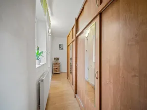 Prodej rodinného domu, Uhersko, 173 m2