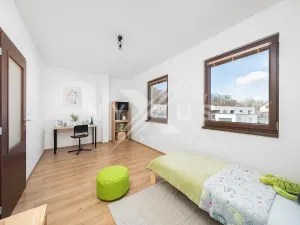 Prodej bytu 3+kk, Králův Dvůr, Větrná, 80 m2