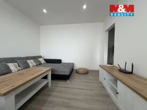 Prodej bytu 3+1, Klášterec nad Ohří, Na Vyhlídce, 66 m2