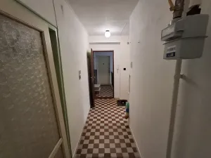 Prodej bytu 2+1, Kynšperk nad Ohří, Zámecká, 56 m2