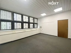 Pronájem kanceláře, Praha - Nové Město, Na Moráni, 44 m2