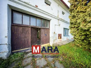Prodej rodinného domu, Charváty, 172 m2