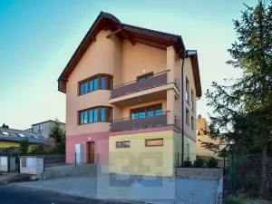 Pronájem bytu 2+kk, Praha - Hostavice, Jakubovská, 39 m2