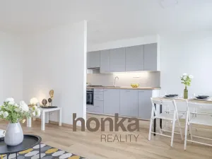 Prodej bytu 4+kk, Praha - Petrovice, Morseova, 96 m2