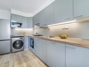 Prodej bytu 4+kk, Praha - Petrovice, Morseova, 96 m2