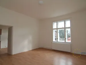 Pronájem bytu 2+kk, Praha - Nusle, Svatoslavova, 43 m2