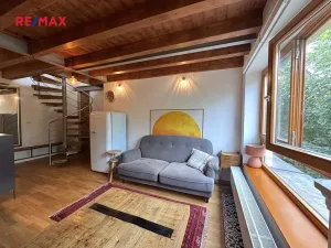 Pronájem bytu 2+kk, Praha - Smíchov, Hořejší nábřeží, 44 m2