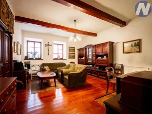 Prodej rodinného domu, Paračov, 388 m2