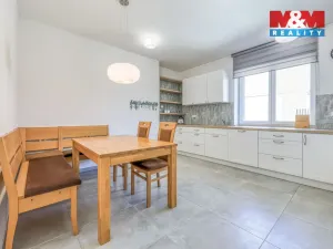 Pronájem bytu 3+1, Plzeň - Jižní Předměstí, Erbenova, 140 m2