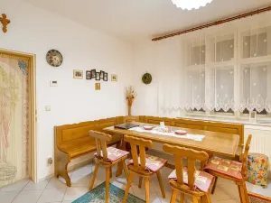 Prodej rodinného domu, Koroužné, 275 m2