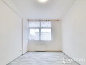 Prodej bytu 2+kk, Zruč nad Sázavou, náměstí Míru, 36 m2