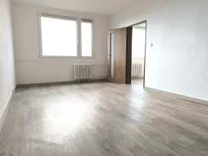 Pronájem bytu 2+1, Ústí nad Labem, Ladova, 62 m2