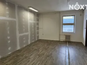 Pronájem obchodního prostoru, Tábor, U Čápova dvora, 103 m2
